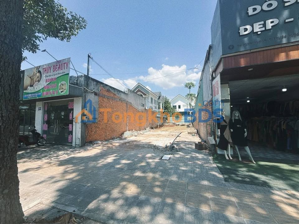 Nhà phố Hùng Vương Bà Rịa 9 tỷ - Mặt tiền kinh doanh