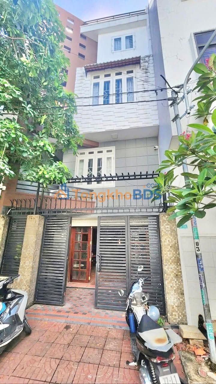 Nhà mặt tiền Trần Phú Quy Nhơn 80m2 12tr - Sẵn sàng ở ngay