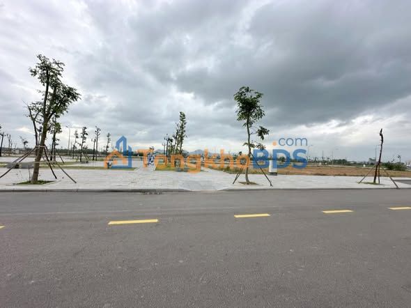 Bán gấp liền kề 100m² Tôn Thất Tùng, An Nhơn - Đối diện công viên, gần chợ