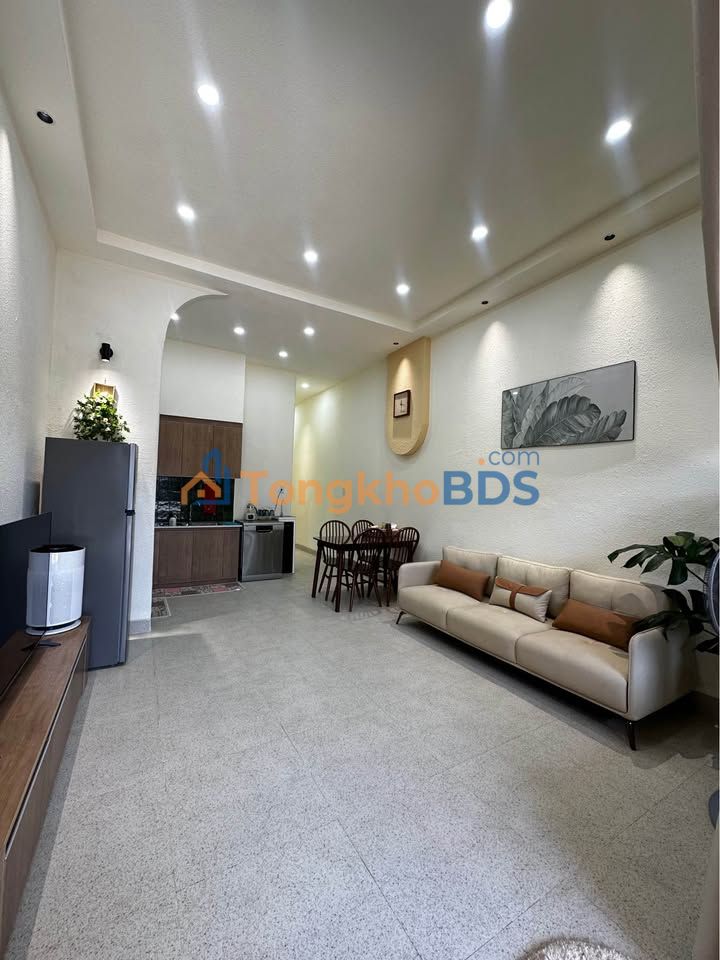 Nhà Mặt Tiền Duy Tân Tuy Hòa 72m² - Sẵn Sàng Kinh Doanh