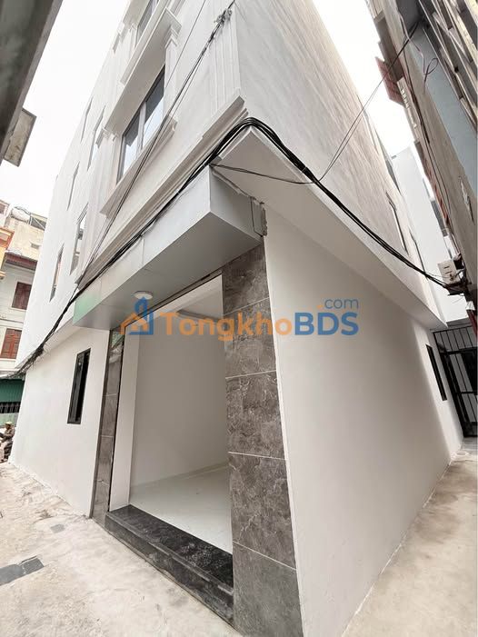 Nhà 3 tầng Thái Bình 35m² giá 2.05 tỷ - Giá tốt hiếm có