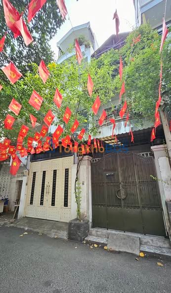 Nhà Hoàng Hoa Thám Bình Thạnh 42m² 8,7 tỷ - Ô tô tận nhà