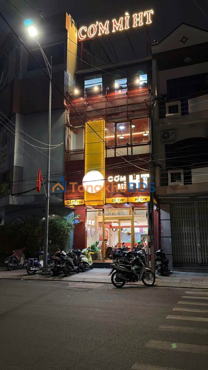 Nhà phố Ngô Quyền Nha Trang 68m² giá 30 tỷ - Mặt tiền kinh doanh