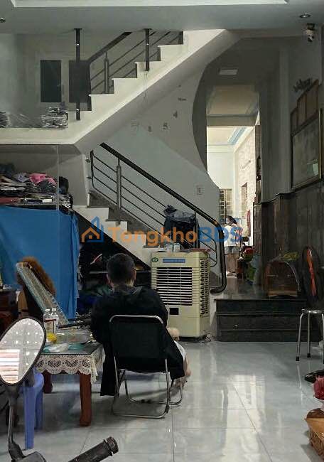 Nhà riêng Hoàng Văn Thụ Quy Nhơn 88m² 4.699 tỷ - Ô tô vào tận nhà