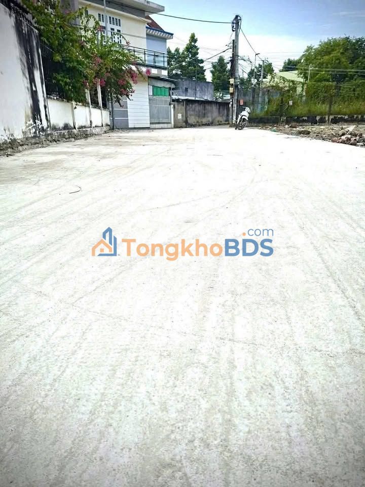 Đất Nền Long Hải 99m² - Sổ Đỏ Thổ Cư, Gần Chợ Mới, Đường Rộng Ô Tô