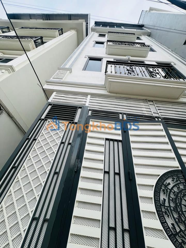 Nhà Phú Lương Hà Đông 31m² giá 8.2 tỷ - Ô tô vào tận nhà