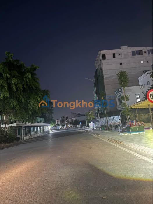 Đất nền Hải Hòa Móng Cái 80m² 3 tỷ - Đường ô tô