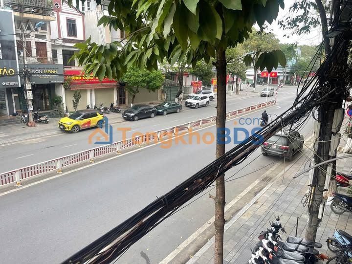 Nhà Hoàng Liên Lào Cai 196m² 7,488 tỷ - Ô tô vào tận nhà