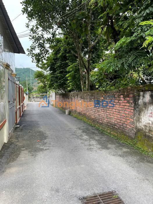 Bán Đất Tổ 7, TP Hòa Bình - 70m² Sổ Hồng, Đường Ô Tô