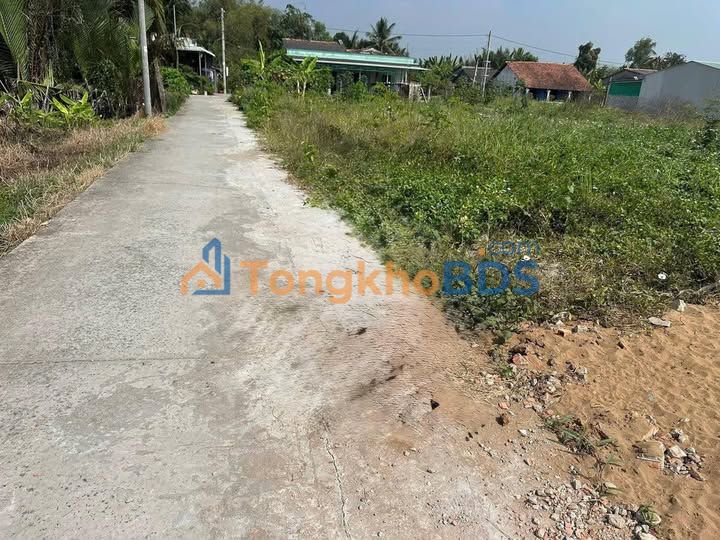 Đất nền Thủ Thừa Long An 70m² 299tr - Sổ đỏ chính chủ