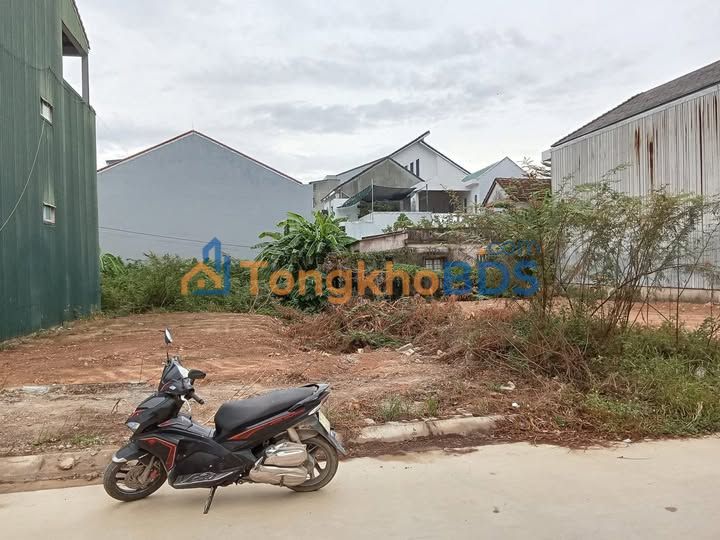 Đất nền Đại lộ Phạm Văn Đồng 160m² 3.2 tỷ - Đường ô tô