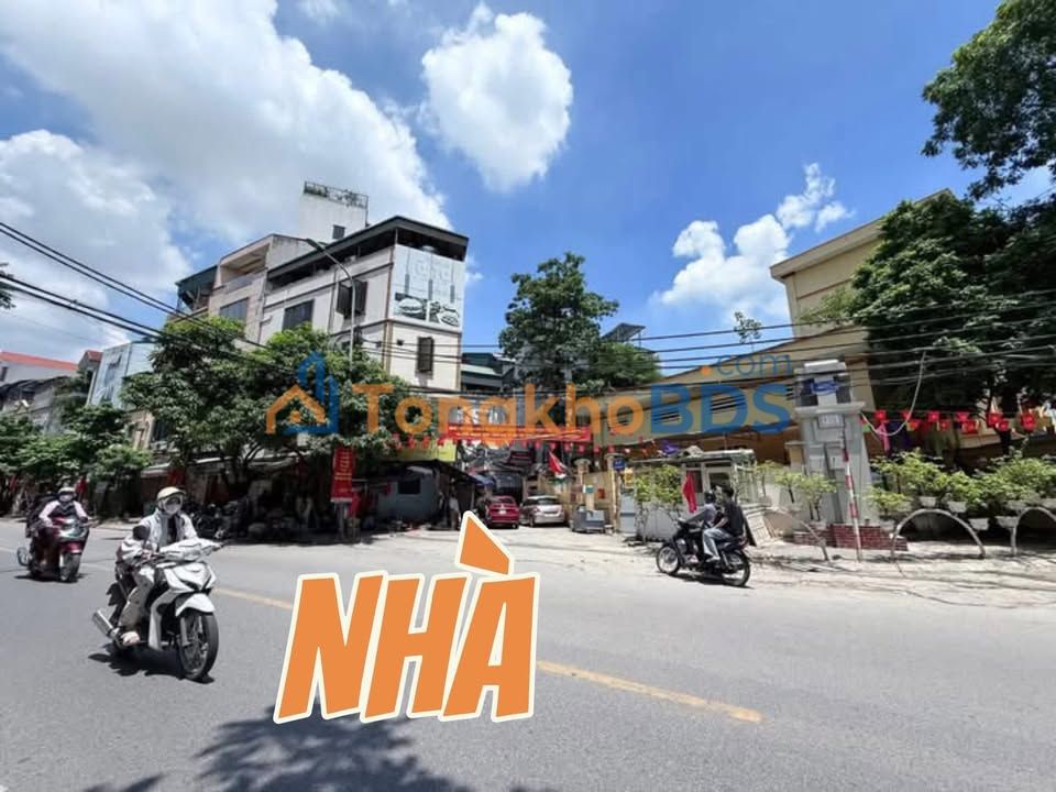 Nhà lô góc 40.5m² 5 tầng Dương Văn Bé, Minh Khai - Sẵn Sàng Vào Ở Ngay