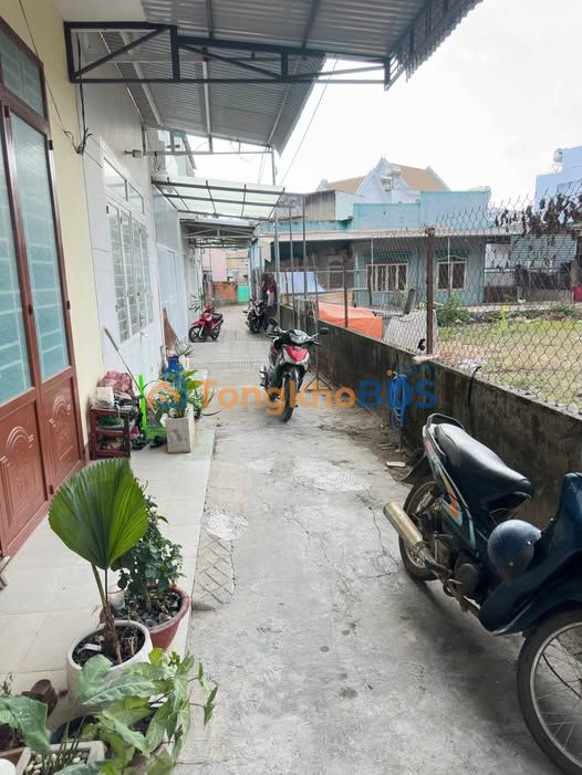 Nhà riêng Quang Trung Buôn Ma Thuột 70m² 1.99 tỷ - Chính chủ bán