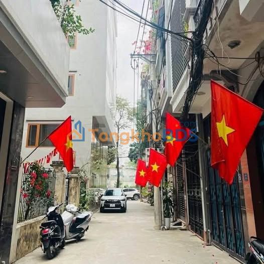 Nhà riêng Phố Lộc Tây Hồ 31m² - Sẵn sàng ở ngay