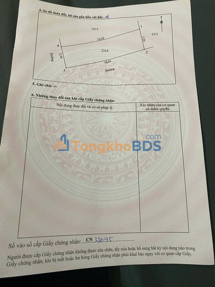 Dat nen Nghi Trung 104m2 gia 1.4 ty - Duong oto thong