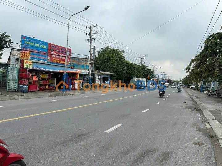 Đất nền DT 743 Dĩ An 2660m² 75 tỷ - Sổ đỏ chính chủ