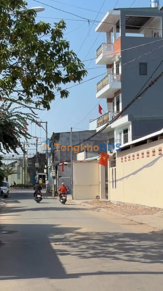 Nha pho mat tien Di An 110m2 6 ty - Dau tu sinh loi