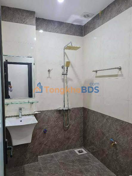 Nhà 5 tầng Nam Đuống Long Biên 32m² 7 tỷ - Chính chủ bán