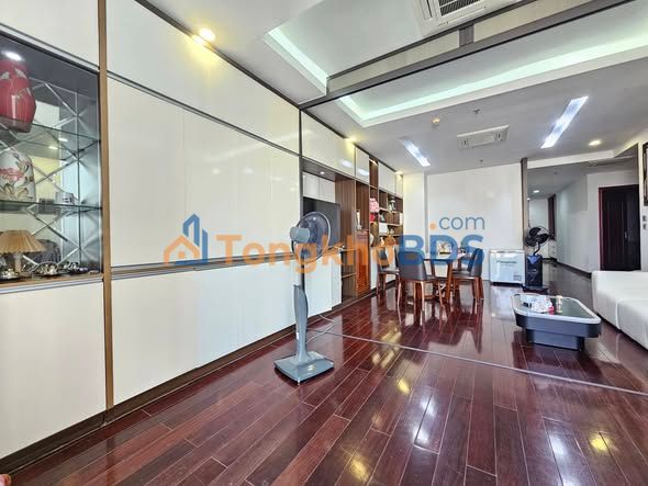 Căn hộ Royal City Thanh Xuân 130m² 14.8 tỷ - Bàn giao ngay