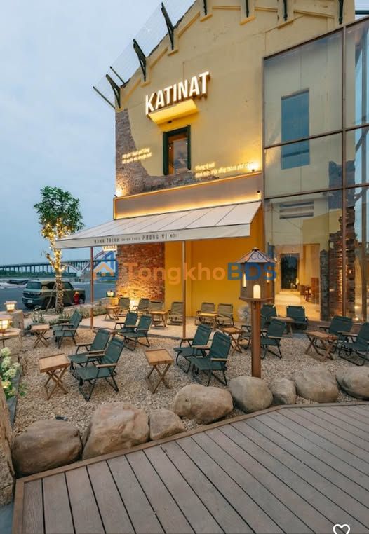 Nhà mặt tiền Bến Bính 135m² 20 triệu - Mặt tiền kinh doanh