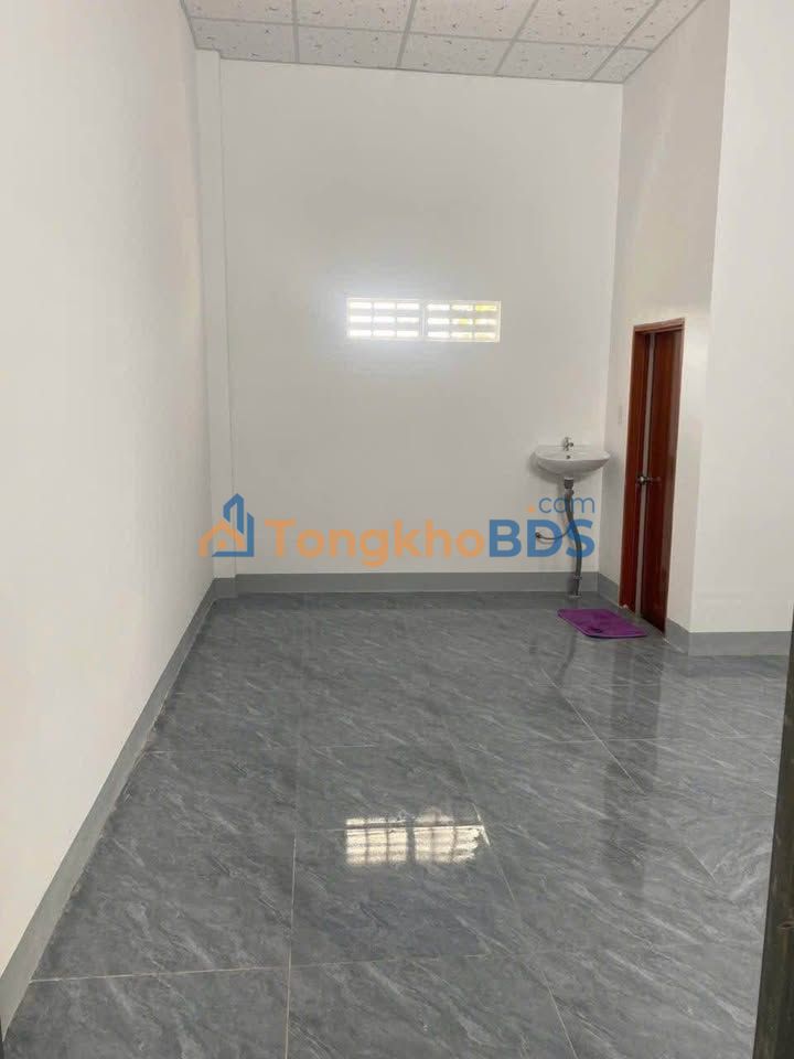 Nhà Phạm Ngũ Lão Buôn Ma Thuột 200m² 1.2 tỷ - Vị trí đẹp