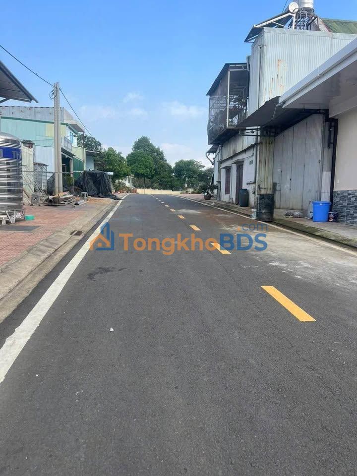 Nhà Hẻm Phan Huy Chú Bảo Lộc 200m² 5.3 tỷ - Chính chủ bán