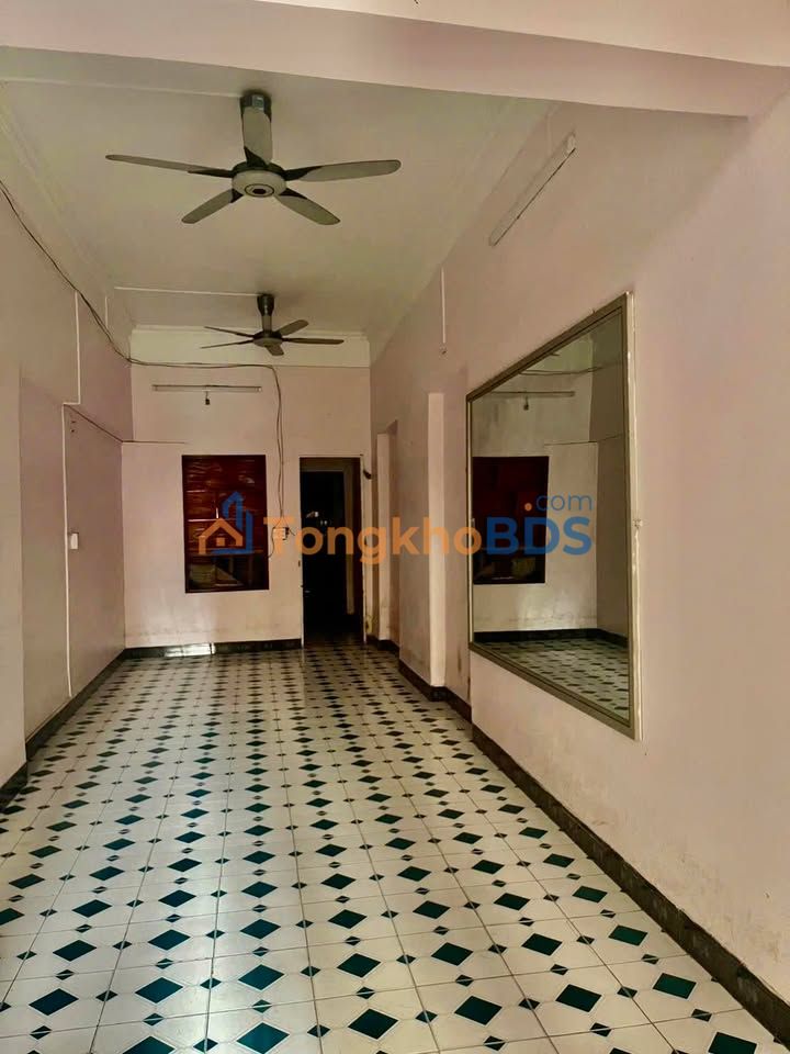 Nhà 2 tầng Trần Hưng Đạo 60m² 4 triệu - Ô tô vào tận nhà