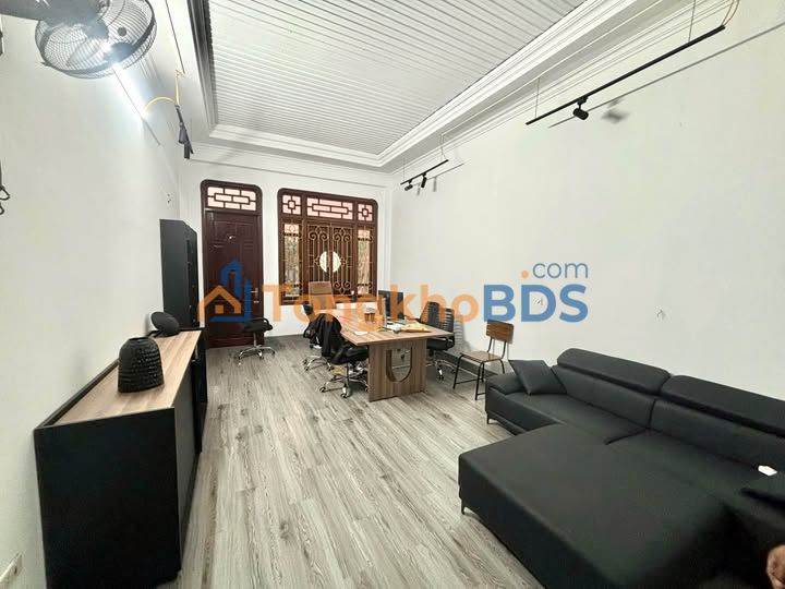 Nhà riêng Trịnh Thị Ngọc Lữ 80m² 5,65 tỷ – Ô tô vào nhà