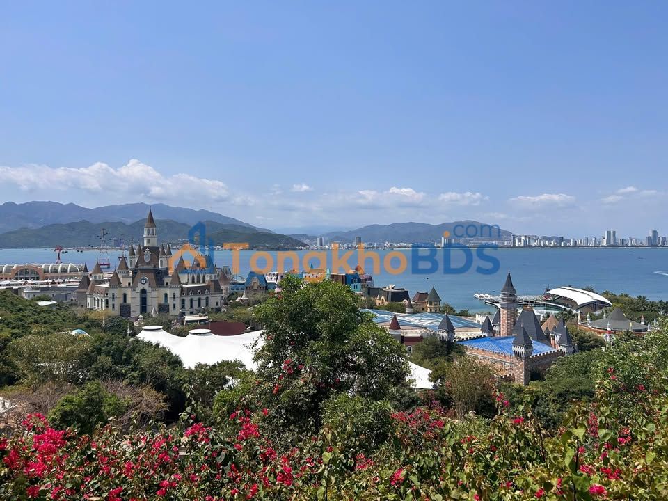 Đất Hẻm 65 Cô Bắc, Quận 1 - 158.8m² - Sổ Hồng Riêng