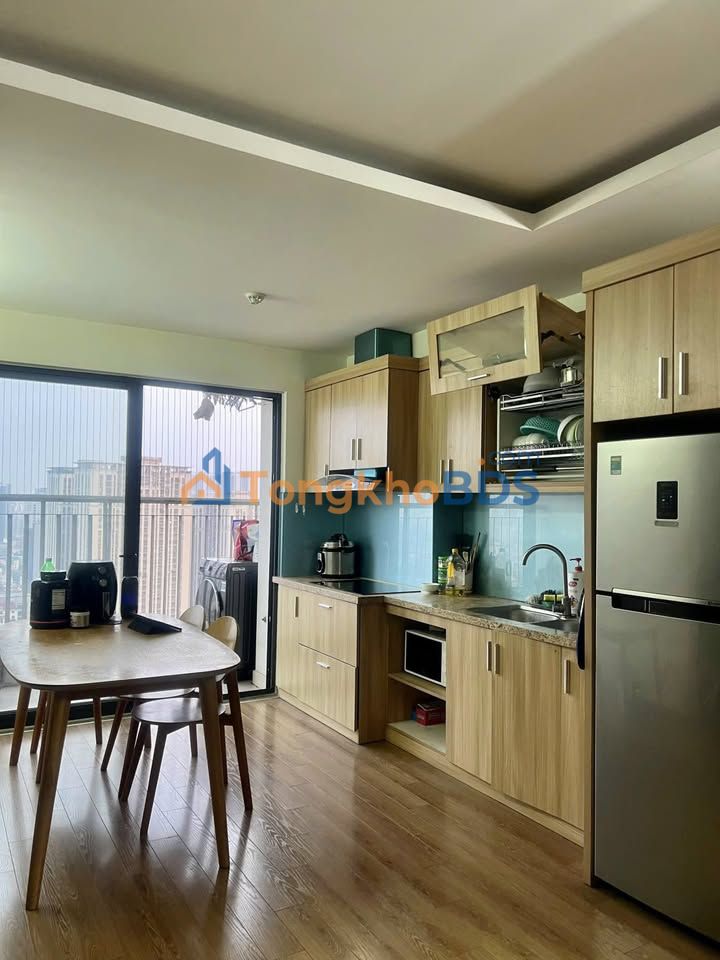 Căn hộ Central Point Trung Kính 70m² full nội thất