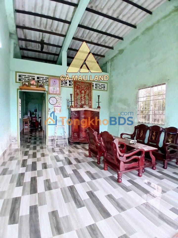 Nhà riêng Cà Mau 468m² 1.6 tỷ - Ô tô vào tận nhà