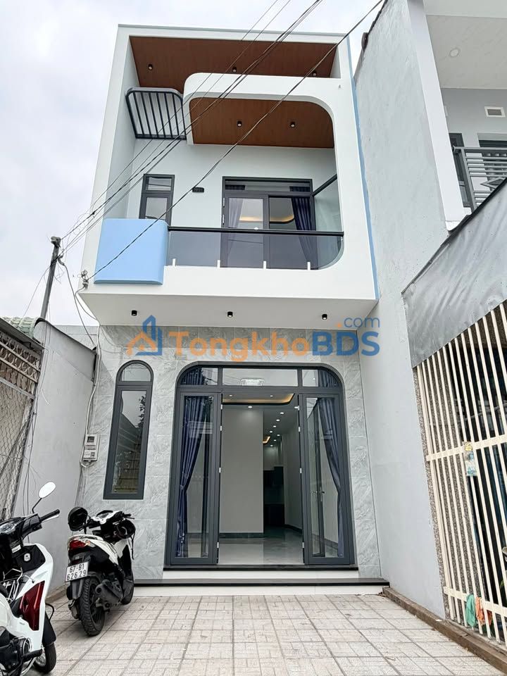 Nhà Long Xuyên An Giang 72m² giá 2 tỷ - Ô tô vào tận nhà