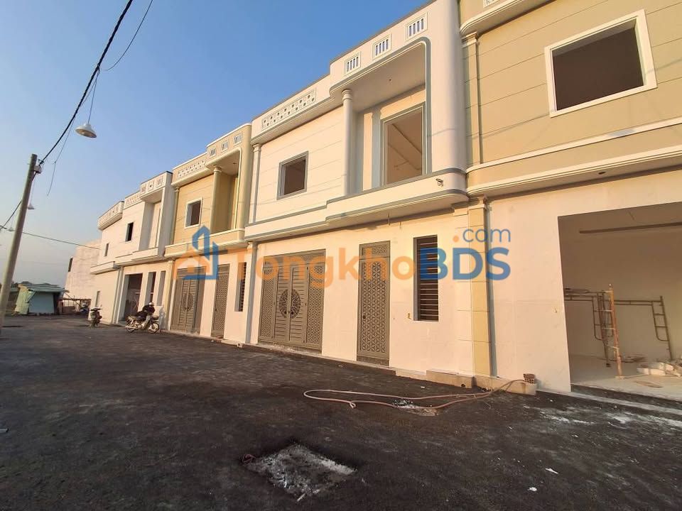 Nhà riêng Phường Bửu Hòa 70m2 2.8 tỷ - Sẵn sàng ở ngay