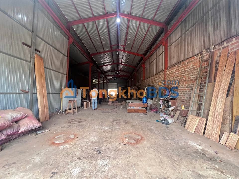 Kho xưởng Nguyễn Chí Thanh Mang Yang 280m² 4.1 tỷ - Hoạt động ngay