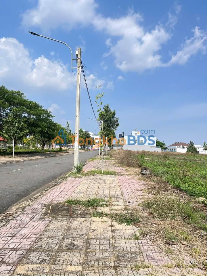 Đất thổ cư Lộc An Long Thành 210m² 4.7 tỷ - Sổ đỏ chính chủ