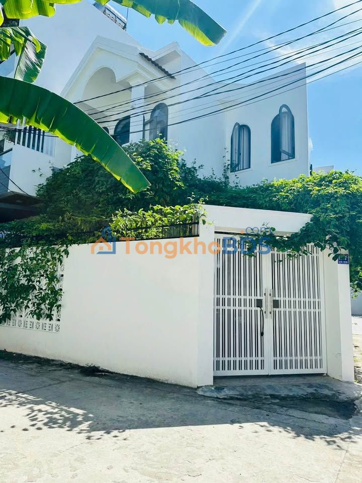 Nhà 2 mặt tiền Hẻm Cầu Dứa 83m² 3.85 tỷ - Ô tô vào nhà