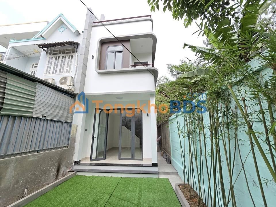 Nhà phố Linh Xuân Thủ Đức 120m² 6.8 tỷ - Ô tô vào tận nhà