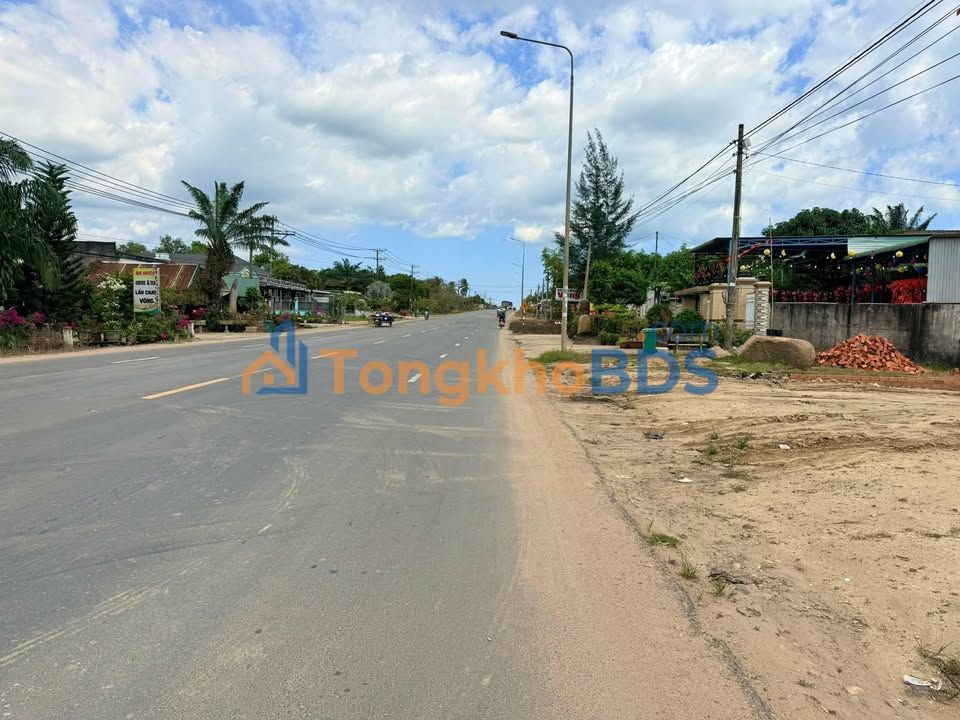 Đất nền Xuân Hòa, Xuân Lộc 224m² giá 1 tỷ - Đường to ô tô