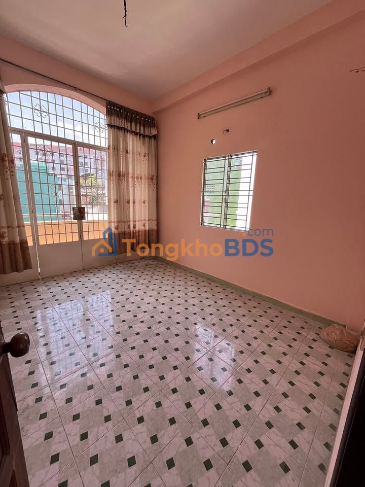 Nhà cho thuê Quận 11 40m² giá 13 triệu - Ô tô vào nhà