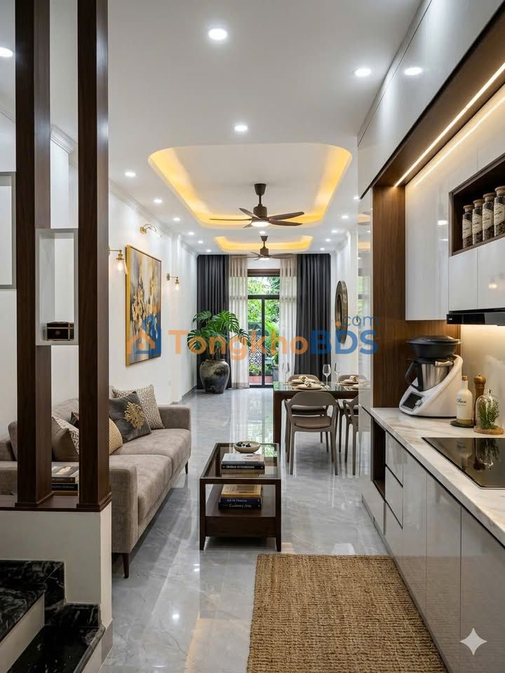 Nhà riêng Long Biên 55m² giá 7 tỷ - Ô tô vào tận nhà