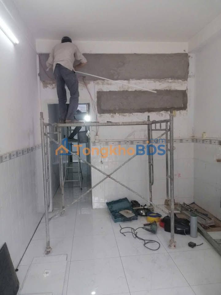 Nhà nguyên căn Khu C Phạm Hùng 8 triệu - Sẵn sàng ở ngay