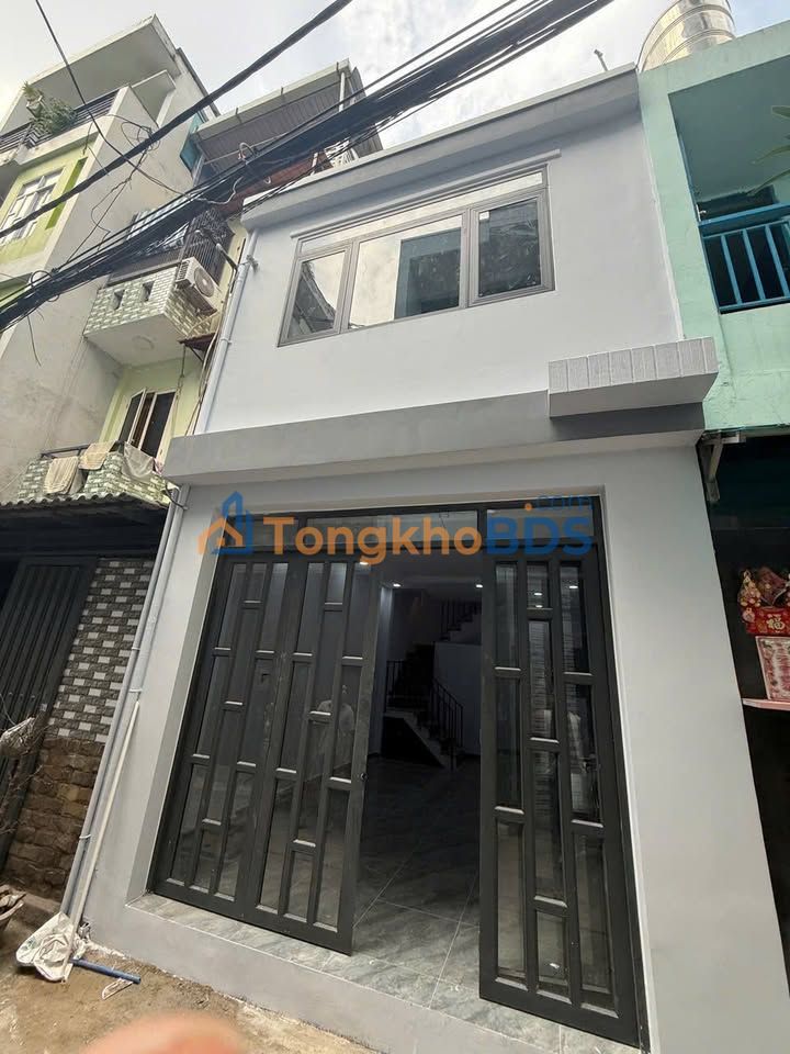 Nhà Lạc Long Quân Tân Bình 31m² 4.8 tỷ - Sẵn sàng vào ở