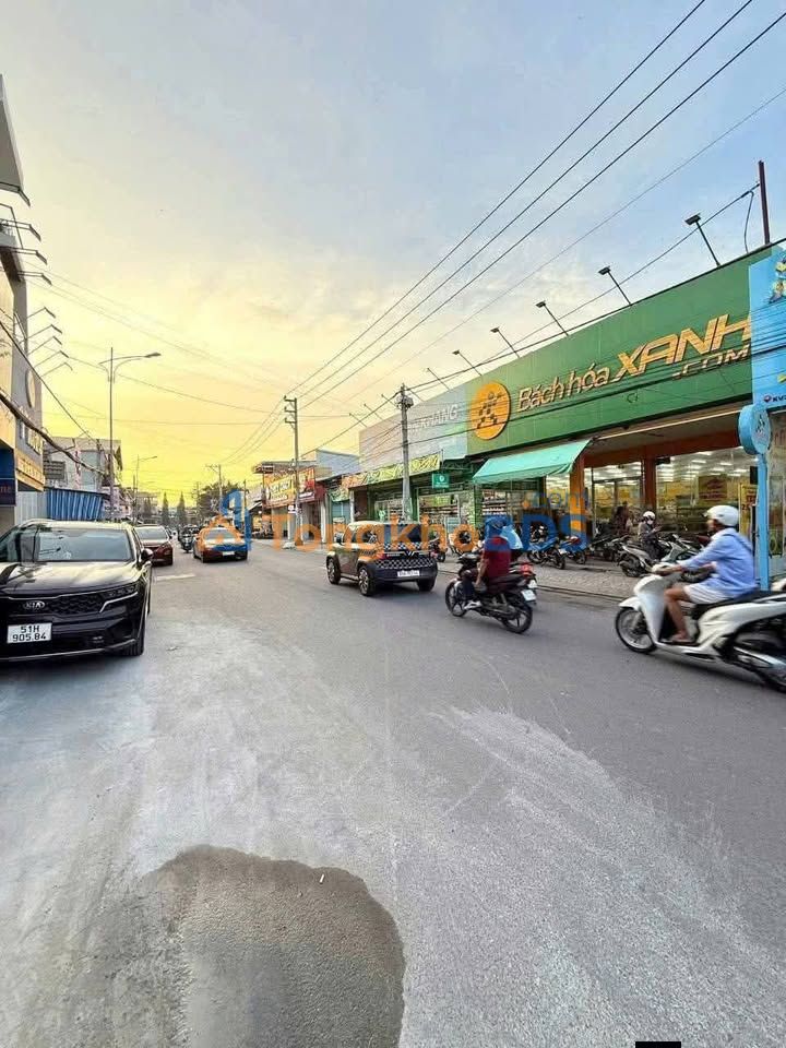 Nhà mặt tiền Trần Nam Phú Cần Thơ 387m² 50 triệu - Thích hợp KD