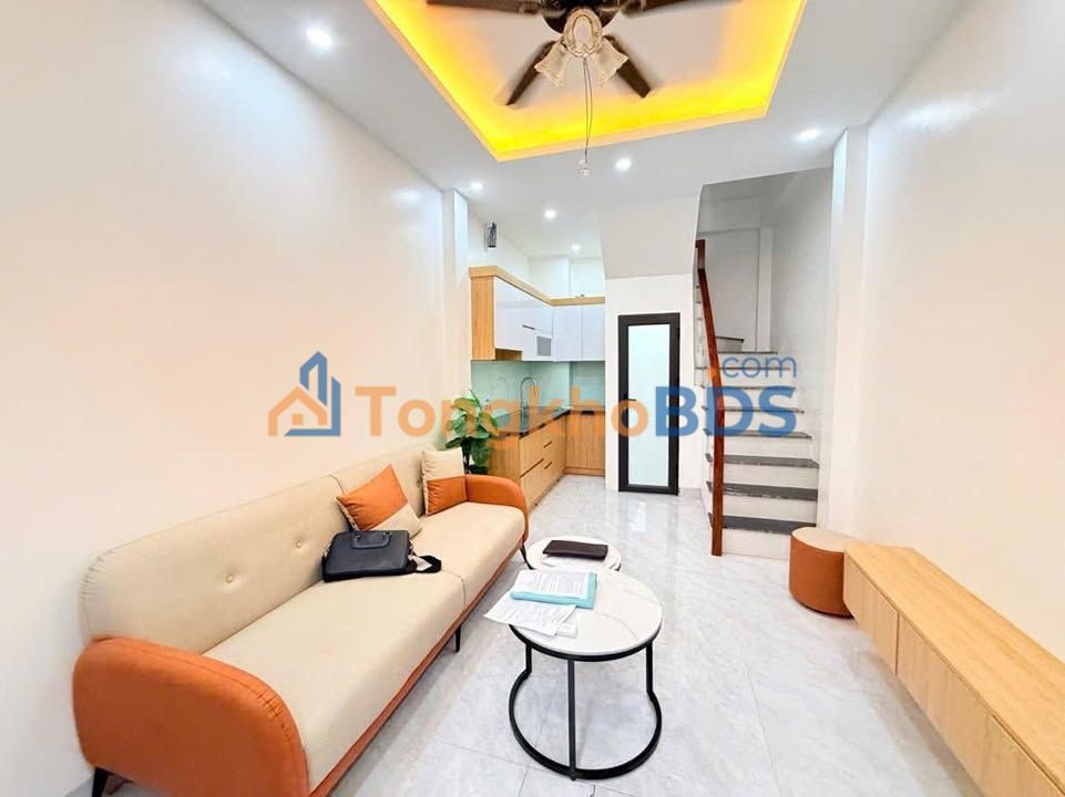Nhà riêng Tôn Đức Thắng Đống Đa 22m² giá 5.6 tỷ - Chính chủ bán nhanh