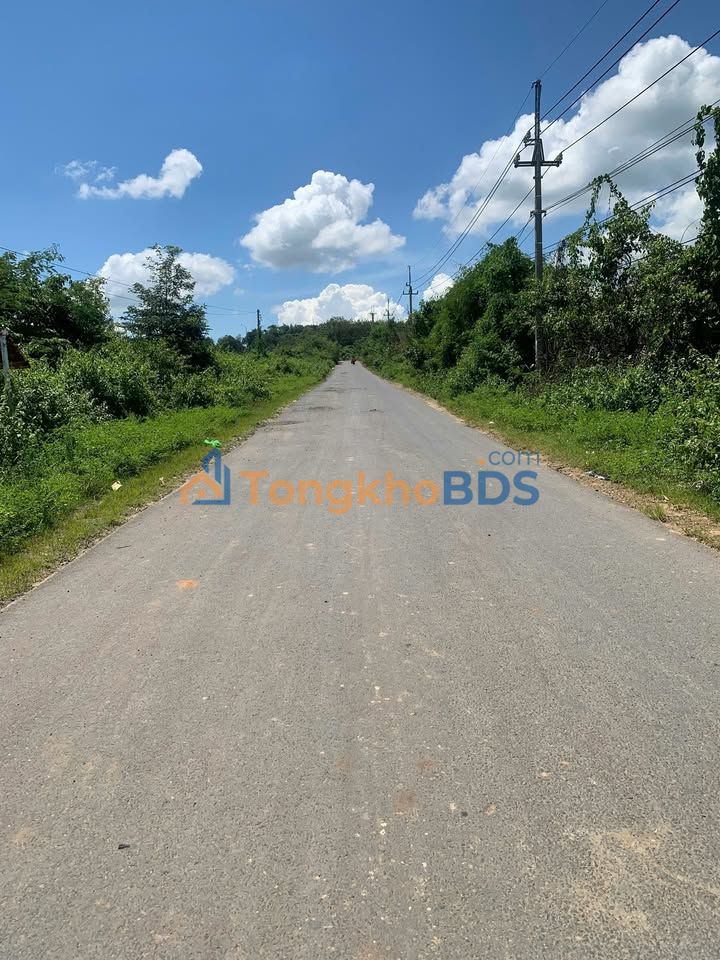 Đất nền Kép Ram Hòa Bình Kon Tum 2160m2 - Pháp lý rõ ràng