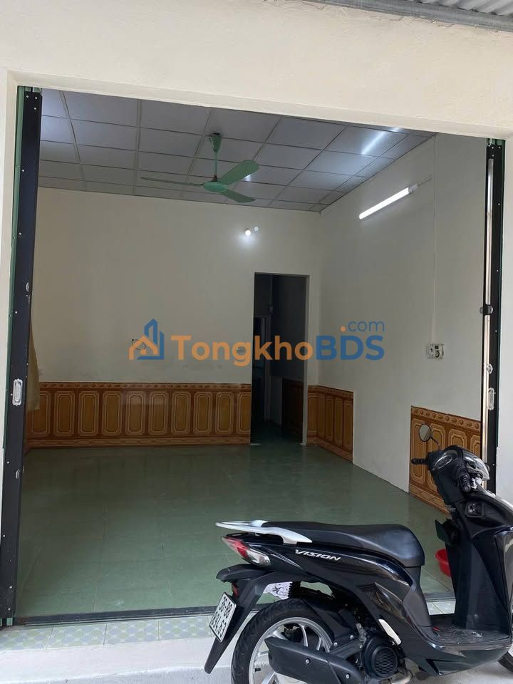 Nhà 2 mặt tiền cho thuê Hàng Cau 3,2 triệu - Ô tô vào nhà