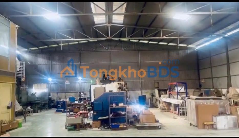 Kho xưởng Đức Thượng Hoài Đức 600m² - Container thoải