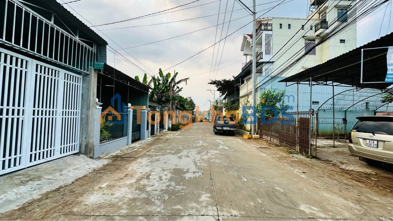 Nhà hẻm 94/32 Phù Đổng Pleiku 116m² 3,39 tỷ - Ô tô vào tận nhà