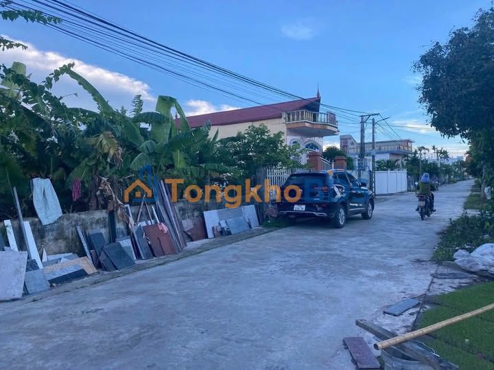 Đất nền Bình Định Kiến Xương 153m² - Đường to ô tô