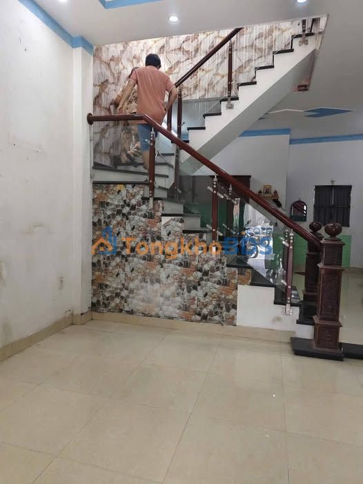 Nhà phố Tân Uyên 75m2 2.5 tỷ mặt tiền vip - Vị trí đẹp